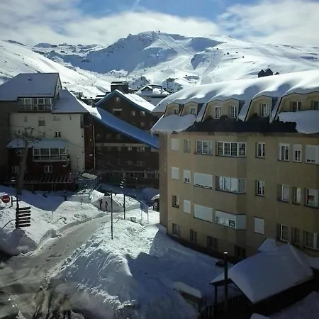 Edelweiss Appartement *